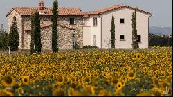 The Mezzajolo country house,  to be completed, Cortona, Arezzo