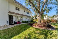 527 Sutton Pl #T-12, Longboat Key, FL 34228