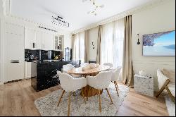 Luxury renovated apartment