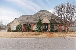 3101 White Cedar Drive, Moore, OK 73160