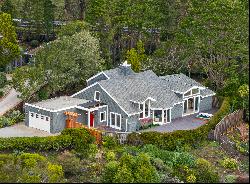 Wonderful Contemporary Home on a Sunny Lot