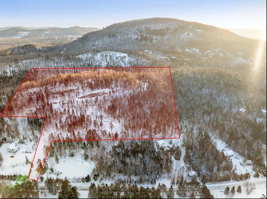 Mont-Tremblant Land