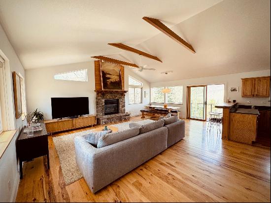 1844 Hunters Court, Steamboat Springs, CO 80487