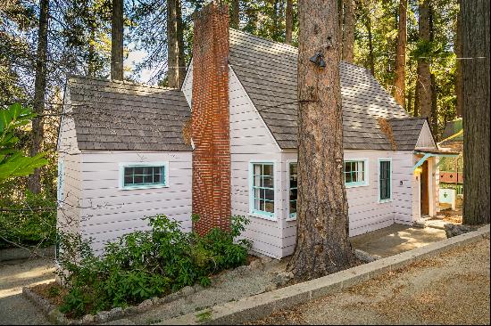 187 Cedar Circle, Lake Arrowhead