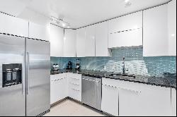 100 Bayview Dr, #1701, Sunny Isles Beach, FL