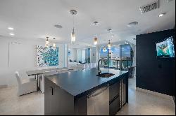 5875 Collins Ave,Miami Beach, FL, 33140