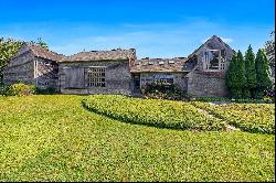 Water Mill - South of the Highway Exceptional Barn