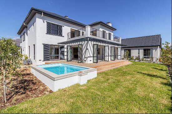 1487 Hickstead Street, Val de Vie Estate, Paarl, SOUTH AFRICA