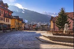 New attic apartment with a view in Ponte di Legno