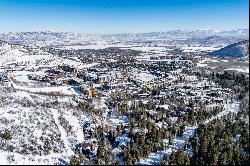 Beautifully Transformed Ski-in/Ski-Out Retreat in the Heart of The Canyons