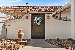 Southwestern Gem with Amazing Views