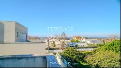 Four bedroom villa with garden and sea views for sale Arcozelo, Portugal