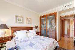 Excellent 4-bedr. Apartment in Expo North - Comfort, Security and Quality of Life.