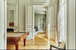 Paris 16th District - A magnificent pied a terre