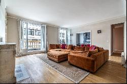 Sale - Apartment Paris 16th (Muette)