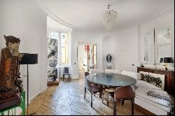 Paris 2nd District – A superb 2/3 bed apartment