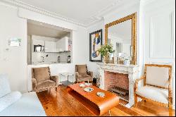 Sale - Apartment Paris 4th