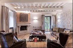 LUXURY VILLA WITH POOL FOR SALE IN TODI, UMBRIA