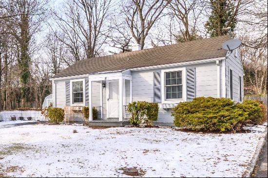 Charming Ranch in Darien