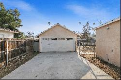 2850 Iris Street, Riverside, CA 92507