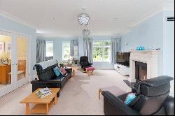 Barrs Avenue, New Milton, Hampshire, BH25 5HL