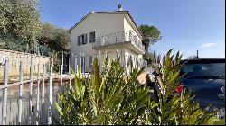 Villa Il Trasimeno with solar panels, Castiglione del Lago - Umbria