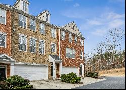 Beautiful Brick Townhome in One of Smyrna's Most Sought-after Communities