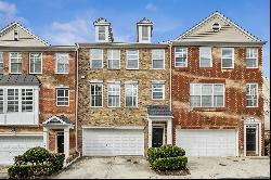 Beautiful Brick Townhome in One of Smyrna's Most Sought-after Communities