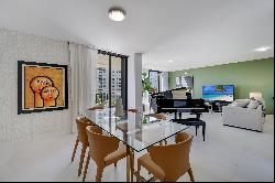 520 Brickell Key Dr,Miami, FL, 33131