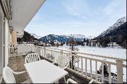 In the heart of "Petit Canada", elegantly renovated