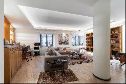 Elegant classic residence in the heart of the Recoletos neighborhood, Madrid.