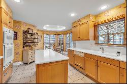 Highly Sought After "Alderbrook" Townhouse