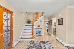 28 Sandra Drive,Hauppauge, NY, 11788