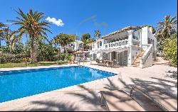 Modern mediterranean villa in Santa Ponsa with garden and large pool