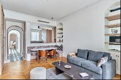 Sale - Apartment Paris 2nd (Gaillon)