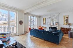 Sale - Apartment Paris 16th (Muette)