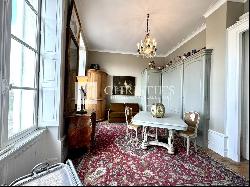 Apartment with a View of La Rochelle's old Port and Towers, with Elevator