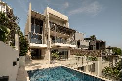 Modern Masterpiece in Balmoral's Finest Enclave