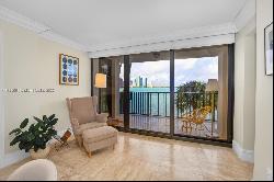 801 N Venetian Dr # 201, Miami FL 33139