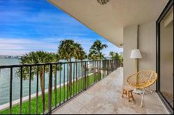 801 N Venetian Dr # 201, Miami FL 33139