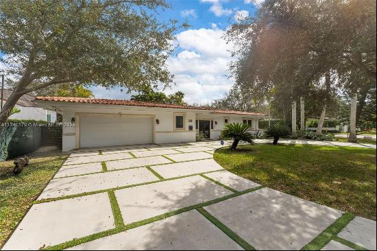 4739 San Amaro Dr, Coral Gables FL 33146