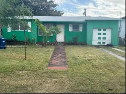 1450 NE 118th St, Miami FL 33161