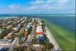 915 N Shore Dr, Anna Maria, FL 34216