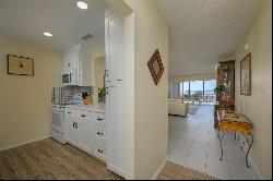 757 Beach Rd #300, Sarasota, FL 34242