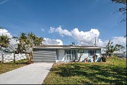 5031 Lucine Rd, Venice, FL 34293