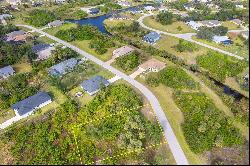 161 Crevalle Rd, Rotonda West, FL 33947