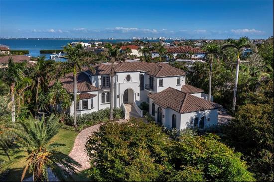 500 Harbor Point Road, Longboat Key, FL, 34228, USA