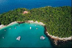 Exclusive land on Ilha da Gipóia with paradise beaches