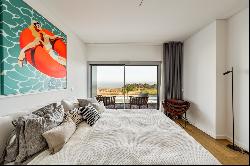 Flat, 4 bedrooms, for Sale