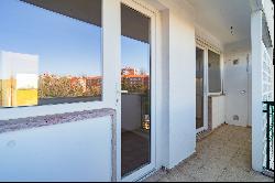 Flat, 4 bedrooms, for Sale